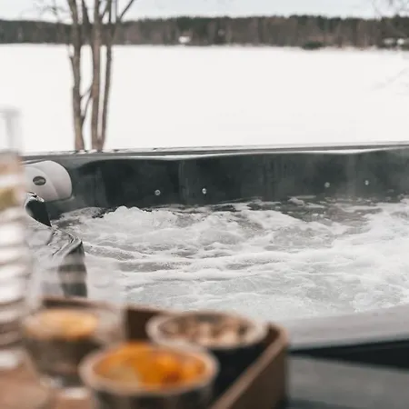 Vintturi - Luxury With Jacuzzi Апартаменти Бухарест